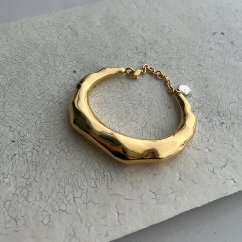 LUNA bangle
